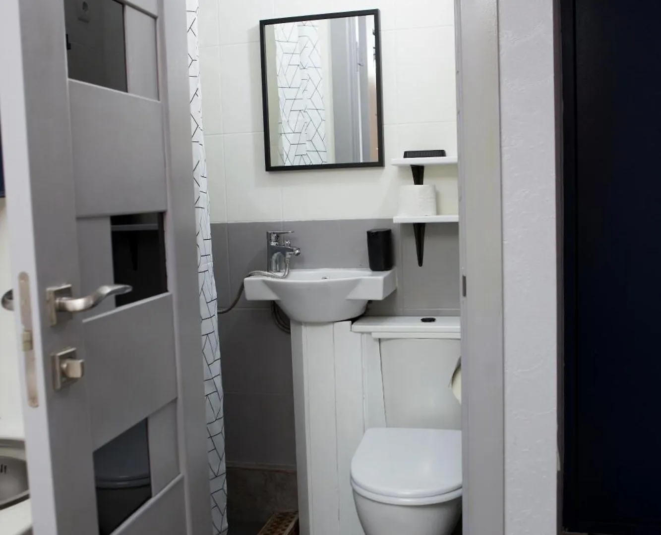 Almatyda На Басенова Apartment